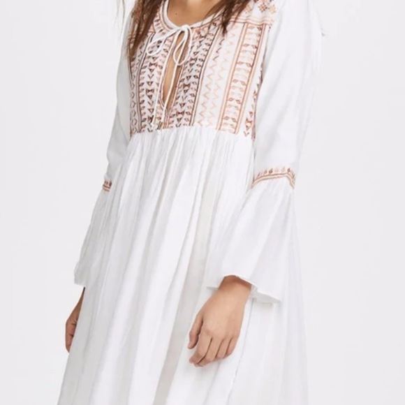 Ethereal White Lace Bohemian Tunic - Picture 7 of 9